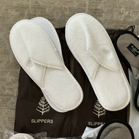 Spa Slippers - Picture 3 of 10